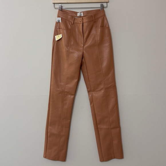 Aritzia Wilfred Rebel Pant High-waisted‎ Vegan Leather pants salmon pink - Picture 8 of 12